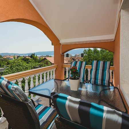 Apartments Kovac Tivat Eksteriør bilde