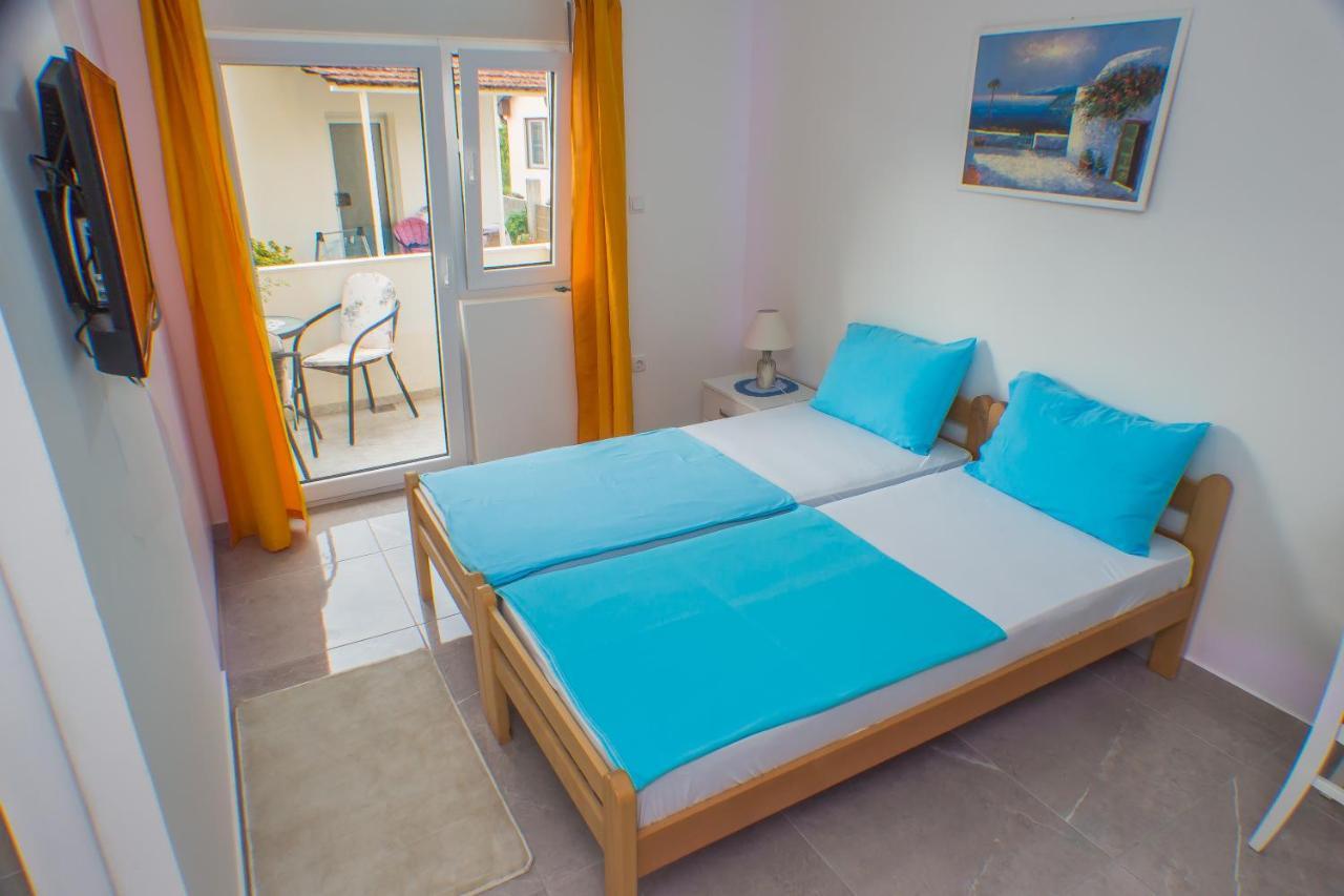 Apartments Kovac Tivat Eksteriør bilde