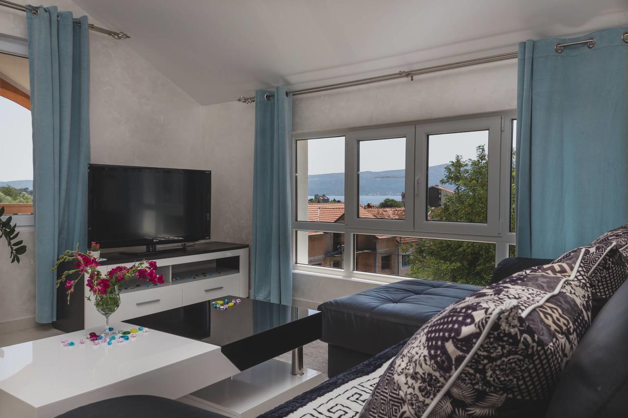 Apartments Kovac Tivat Eksteriør bilde