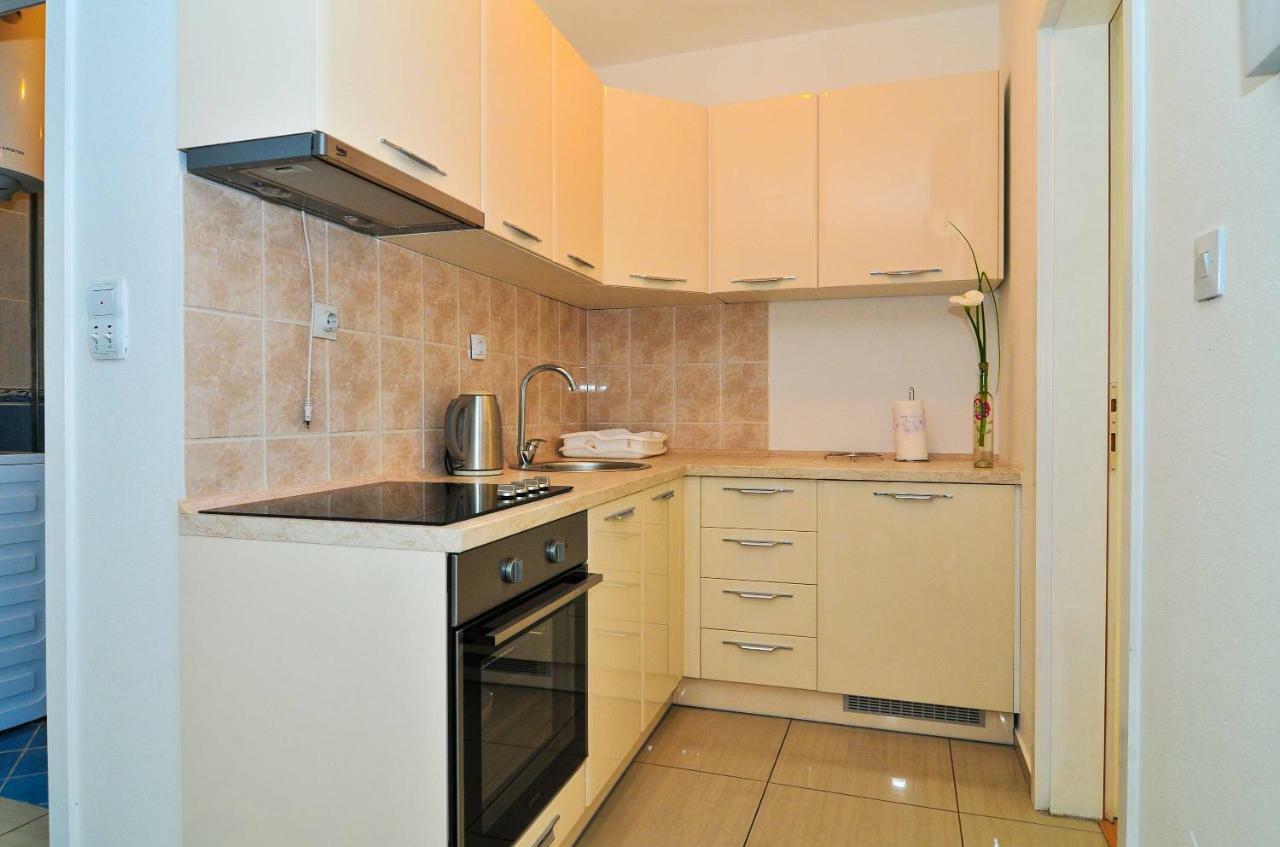 Apartments Kovac Tivat Eksteriør bilde