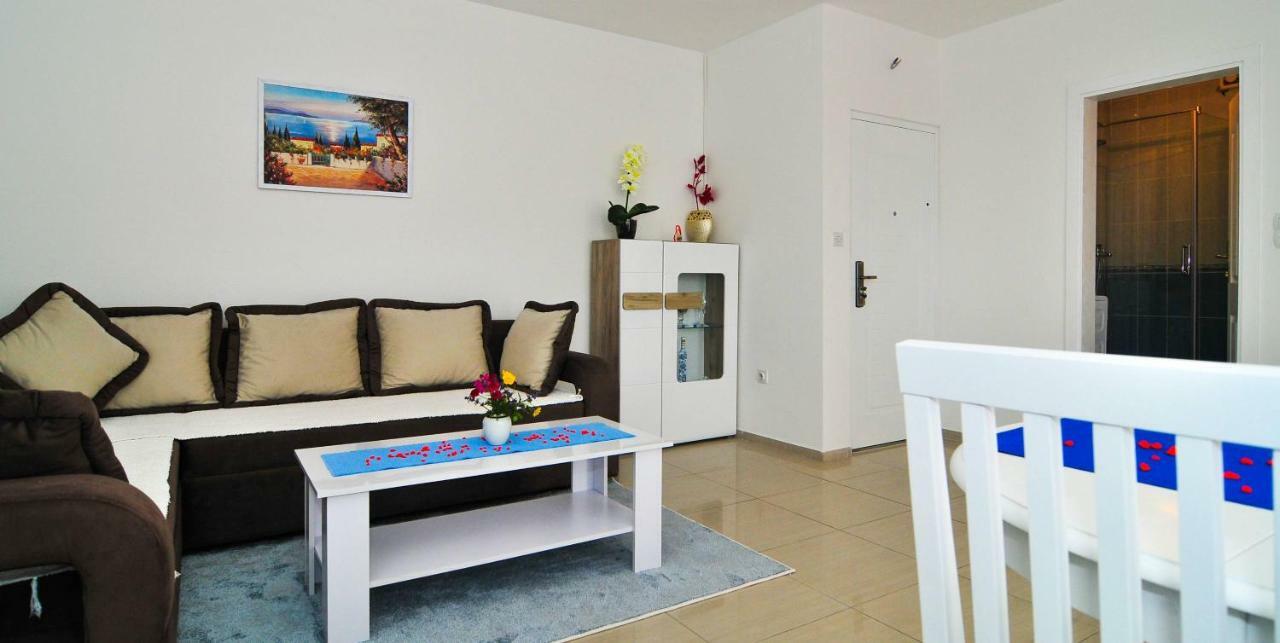 Apartments Kovac Tivat Eksteriør bilde